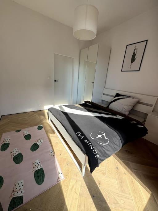 Apartment Modern Flat , Quiet Area Ideal For Family Warschau