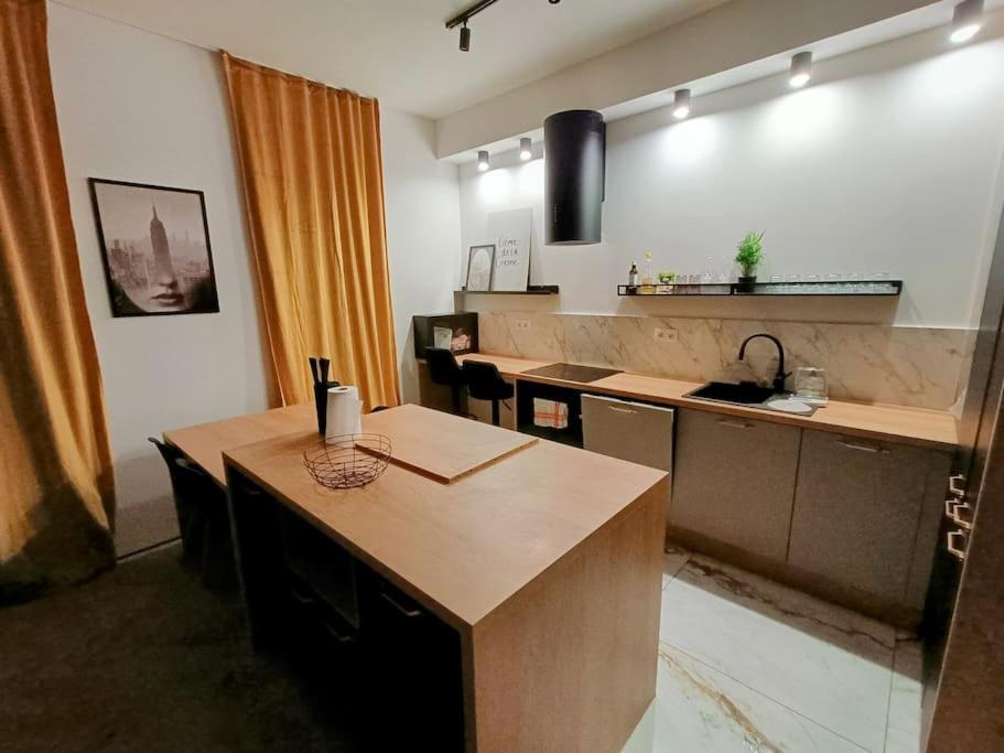 Modern Flat , Quiet Area Ideal For Family Apartment Warschau